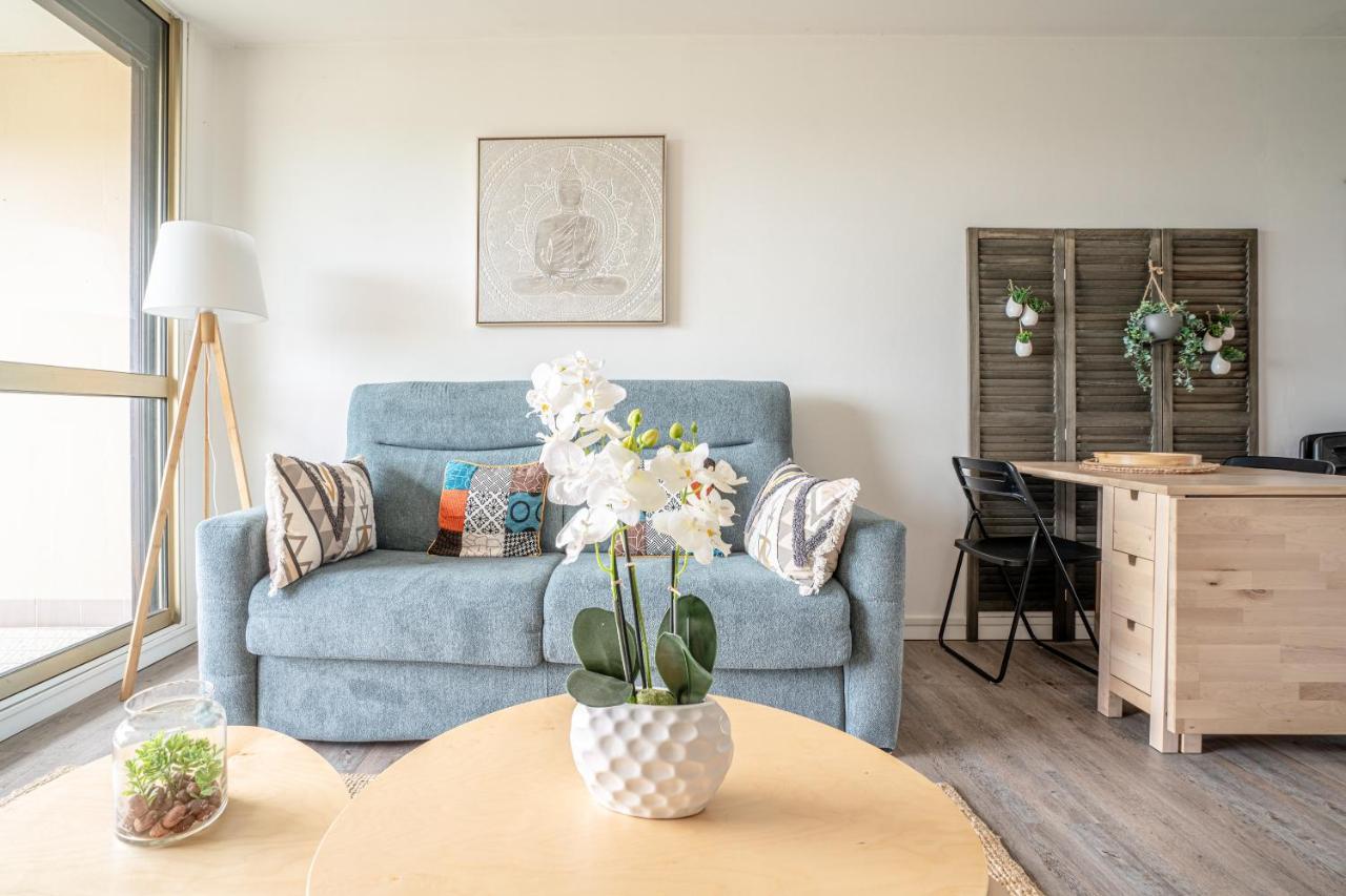 Le Chaumont - Appt 4 Personnes Apartment Montrichard Bagian luar foto